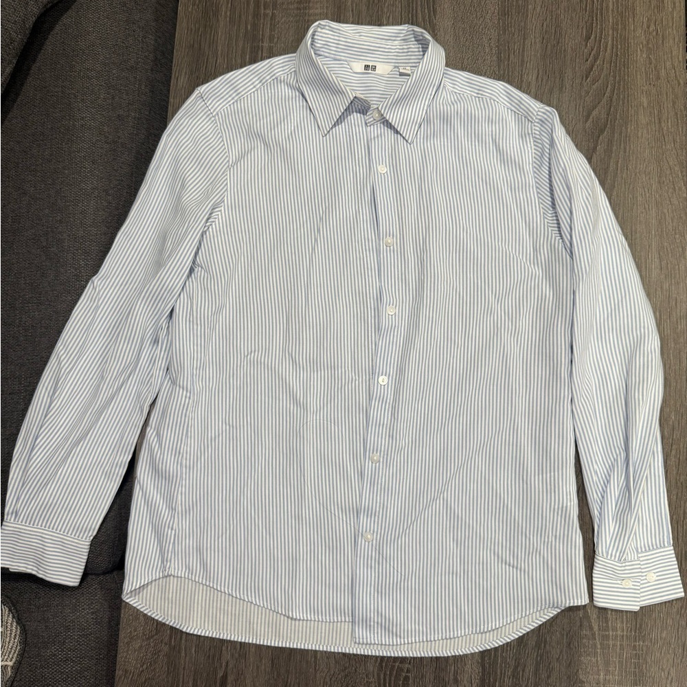 Uniqlo women Striped Button-Down Shirt - White and Blue - Picture 2 of 13